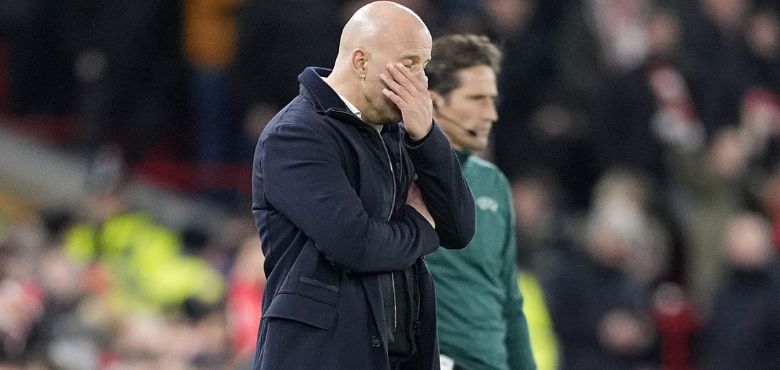 Arne Slot Under Fire After PSV Thrashing